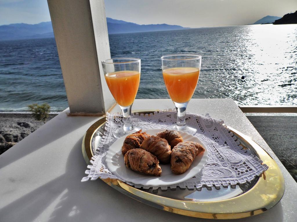 Villa Thalassa Paralia Sergoulas 外观 照片