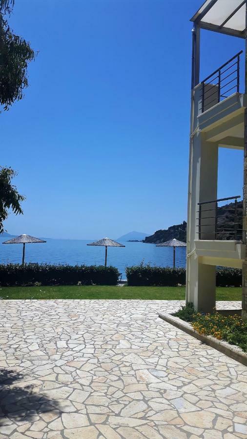 Villa Thalassa Paralia Sergoulas 外观 照片